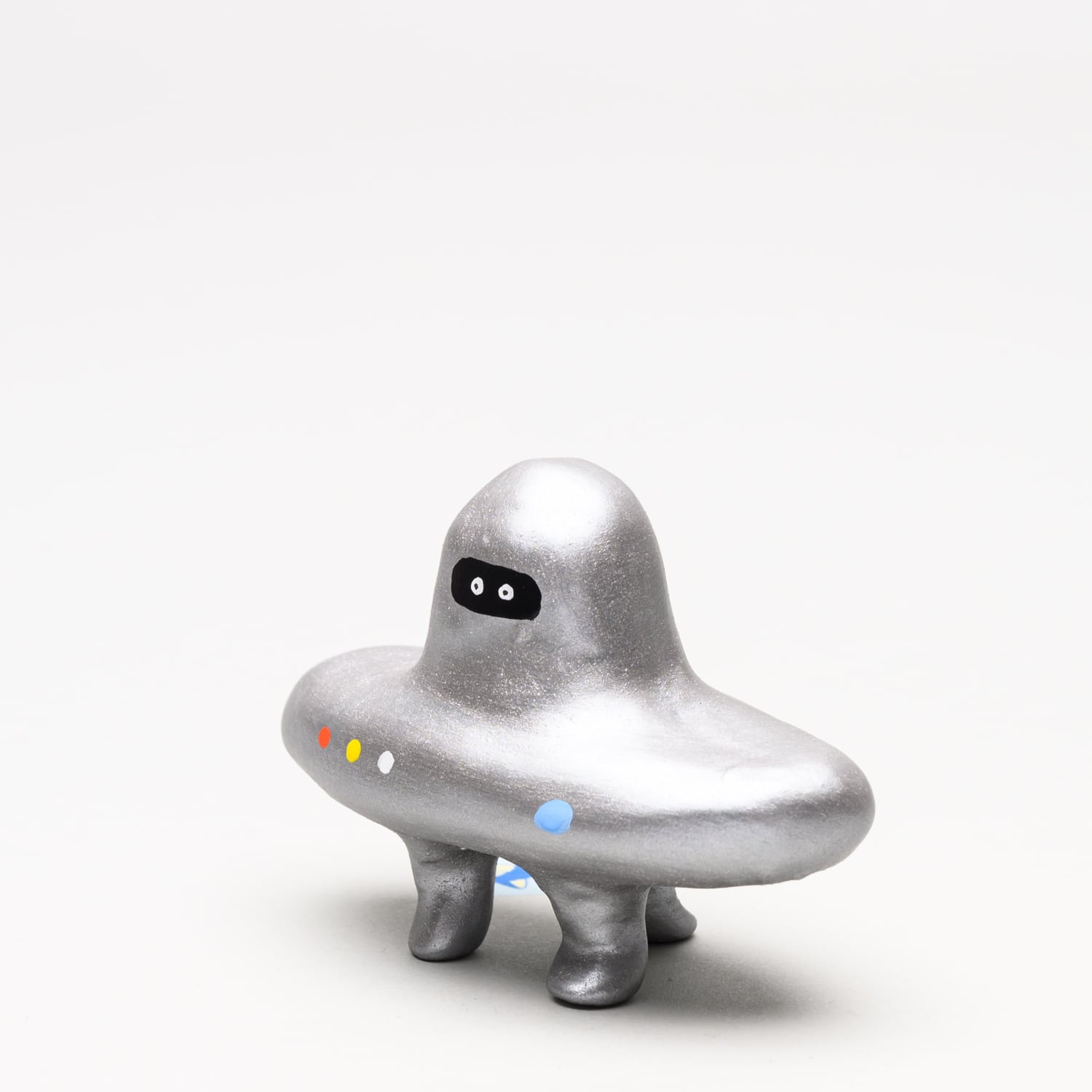 会場完売】真坂人形 作品H UFO | TOKYO PiXEL. shop & gallery