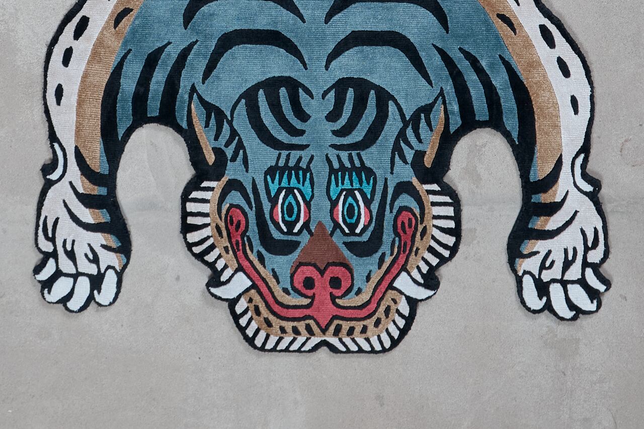 【お値下げ】チベタンタイガーラグ　Lサイズ　ウール　slowtiger Tibetan Tiger Rug 《Lサイズ•シルク240》チベタンタイガーラグ