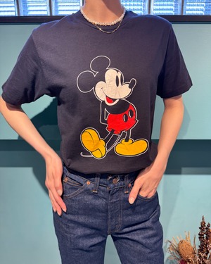 1980'S VINTAGE DISNEY "MICKEY" T-SHIRT