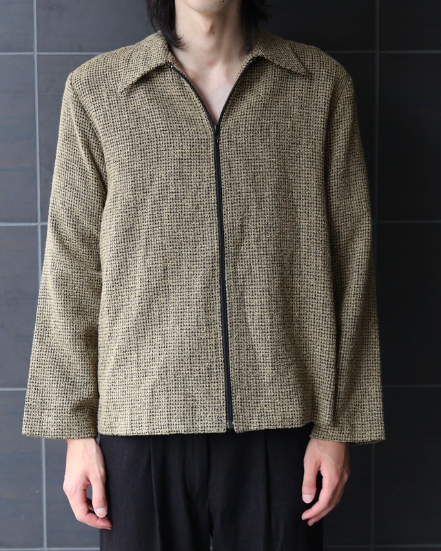 short length zip-up blouson