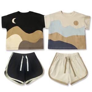 半袖ベビーTシャツ　セットアップ
