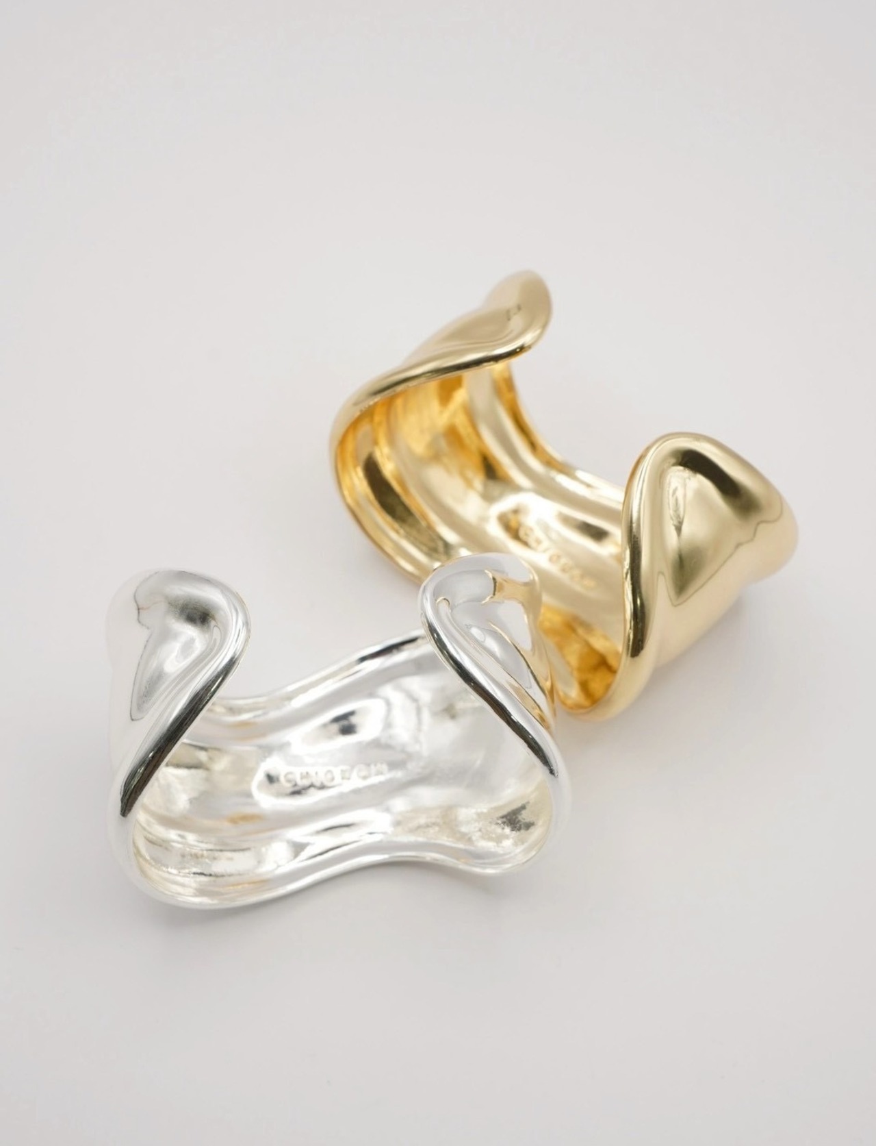 シニオン CHIGNON 幅広ｳｪｰﾌﾞﾊﾞﾝｸﾞﾙ