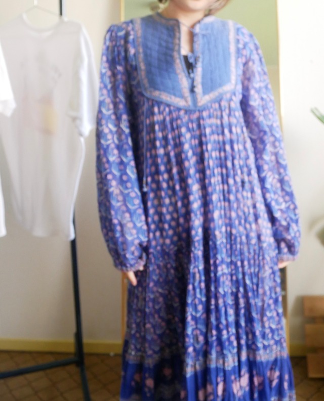 70s VINTAGE "starina" Indian Cotton Dress
