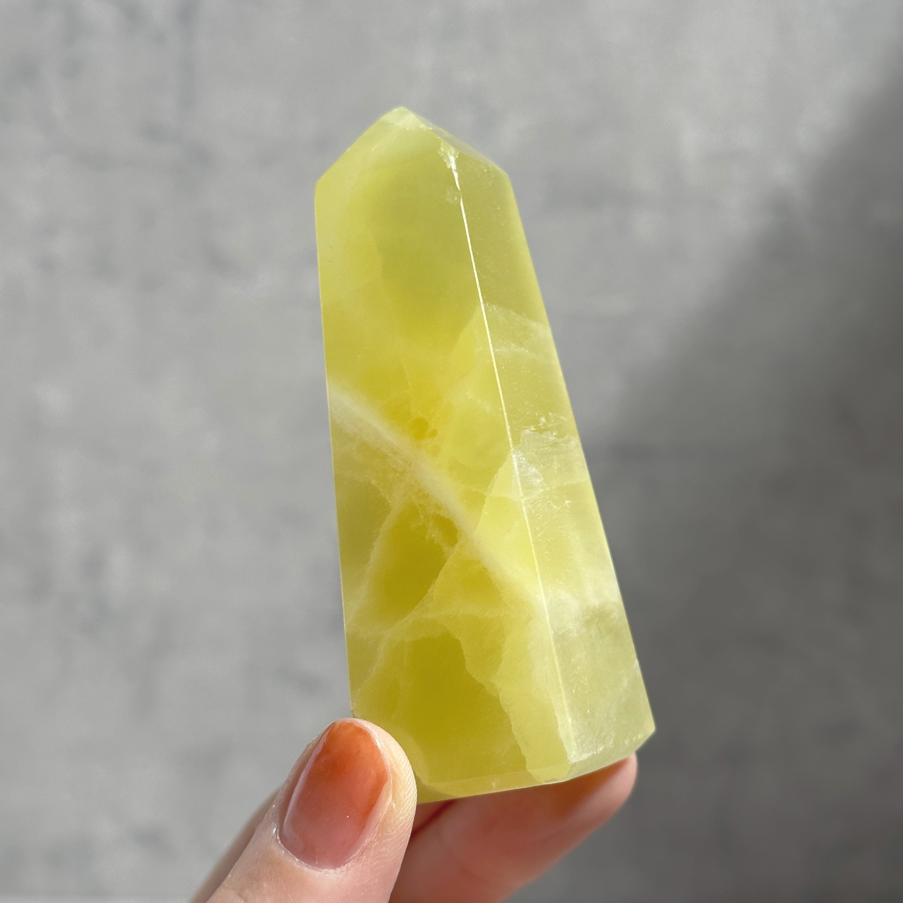 イエローカルサイト タワー型32◇Yellow Calcite◇天然石・鉱物