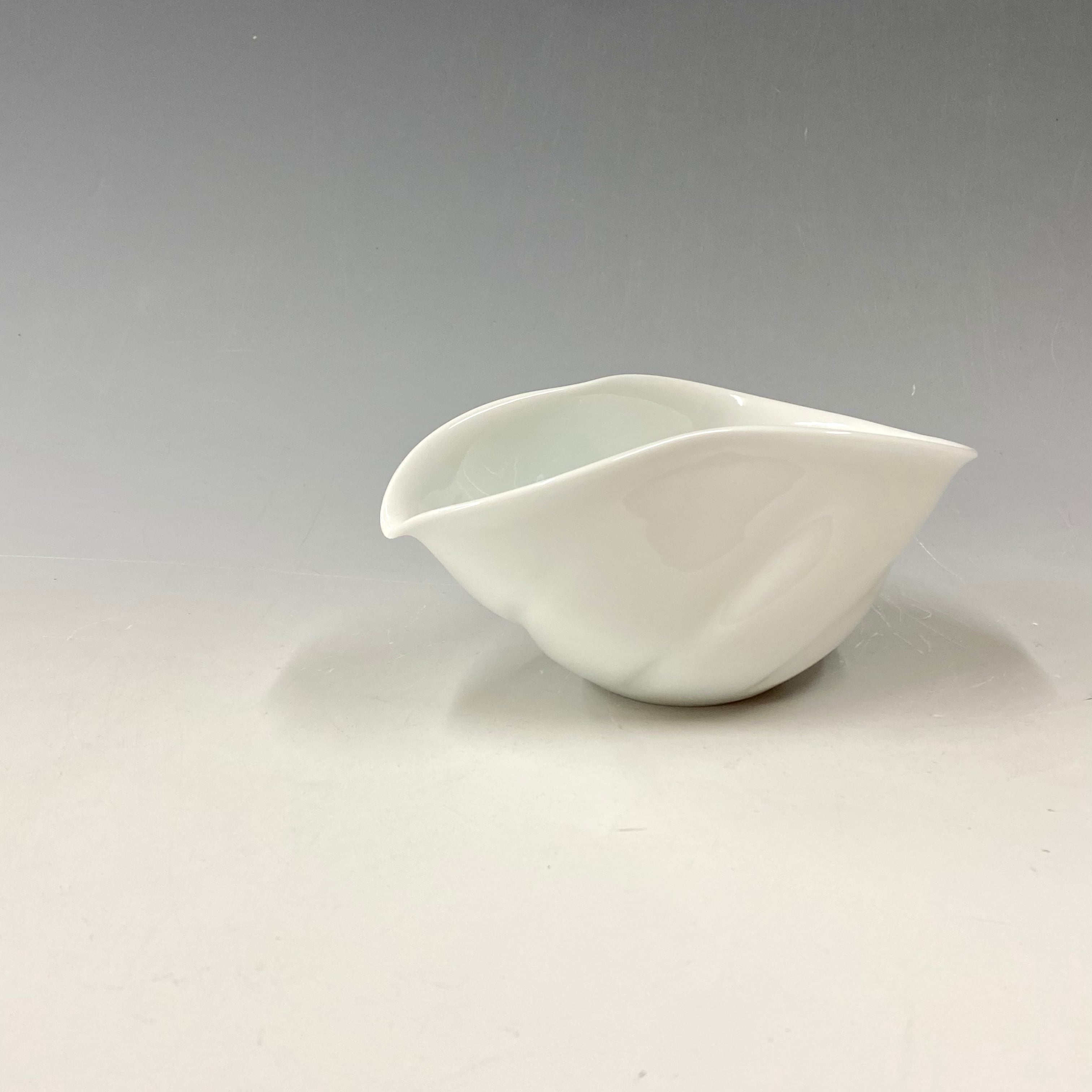 中尾純】白磁片口 | 中仙窯