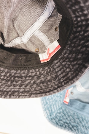 OL"D"-B- DENIM BUCKET HAT [WASHED x WHITE]