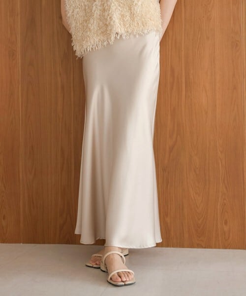 satin low skirt