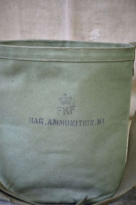 NOS Vintage M-1 Ammunition bag 