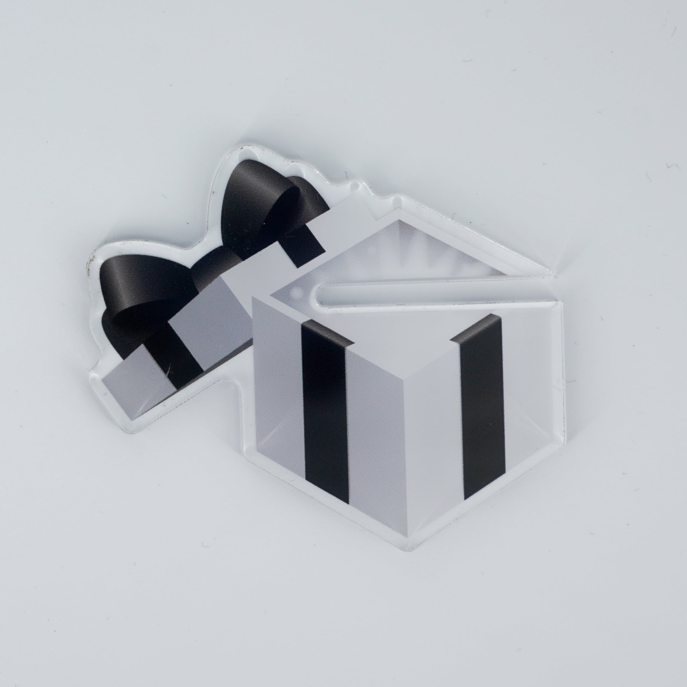 新色3color】プレゼントボックスな台座 | 推し活グッズの通販