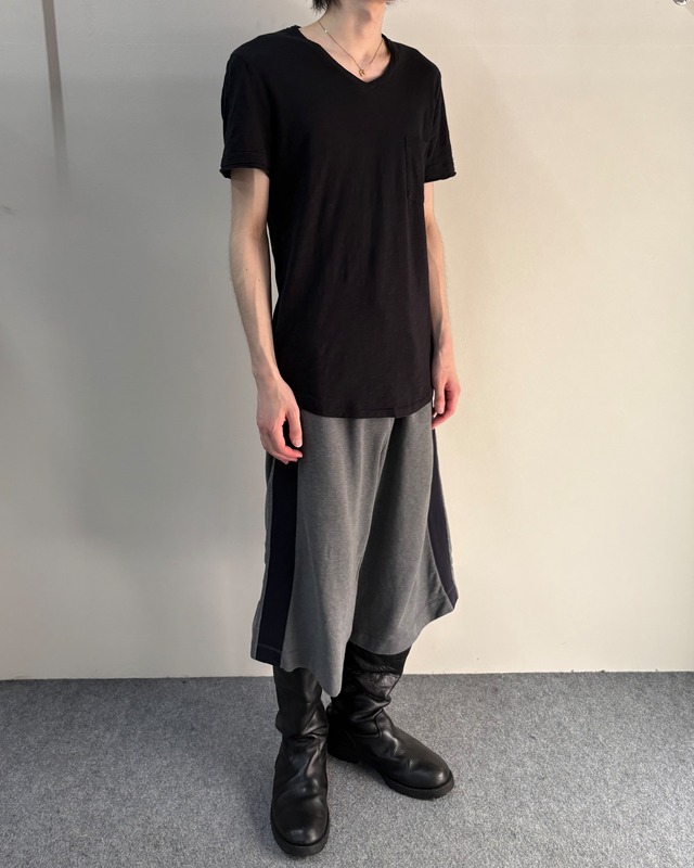 【Neil Barret】basic v neck T-shirt