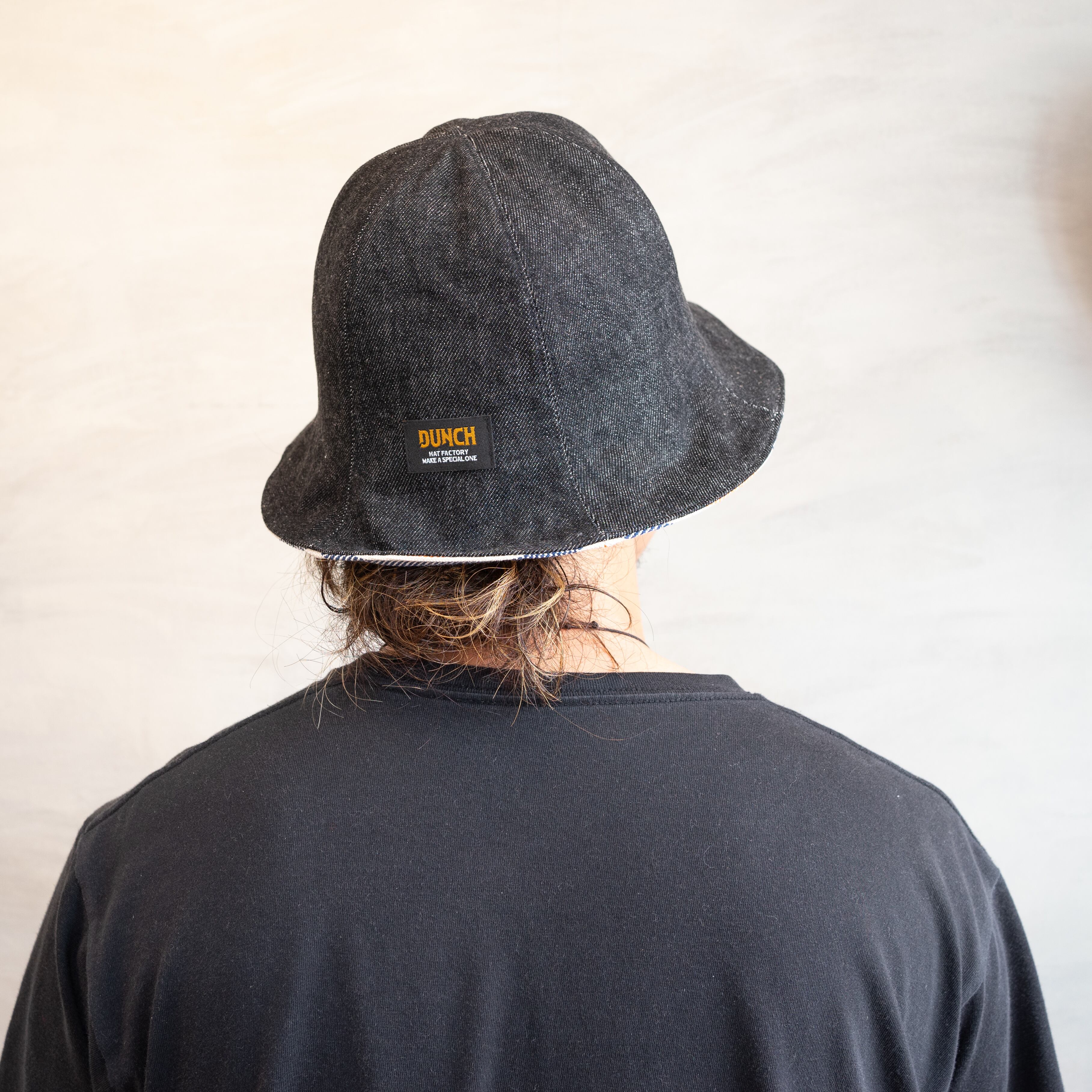 TULIP HAT