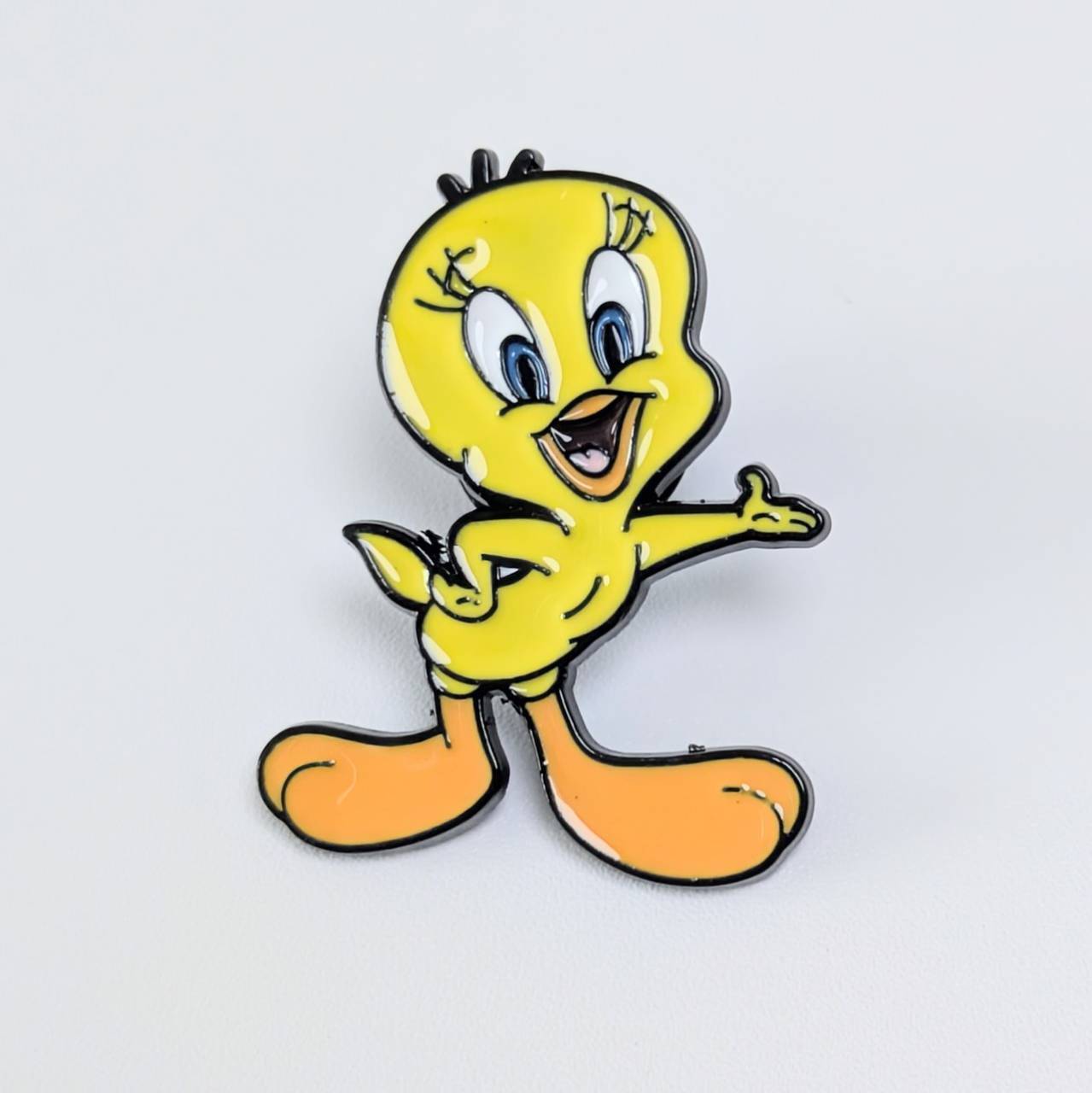 送料無料! ★ピンズ PINS★ピンバッジ 【トゥイーティー(Tweety Bird)】Looney Tunes / ルーニーテューンズ〚アメリカン雑貨 アメトイ〛