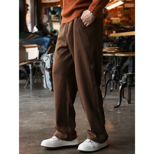 ストレートスウェットパンツ 220306