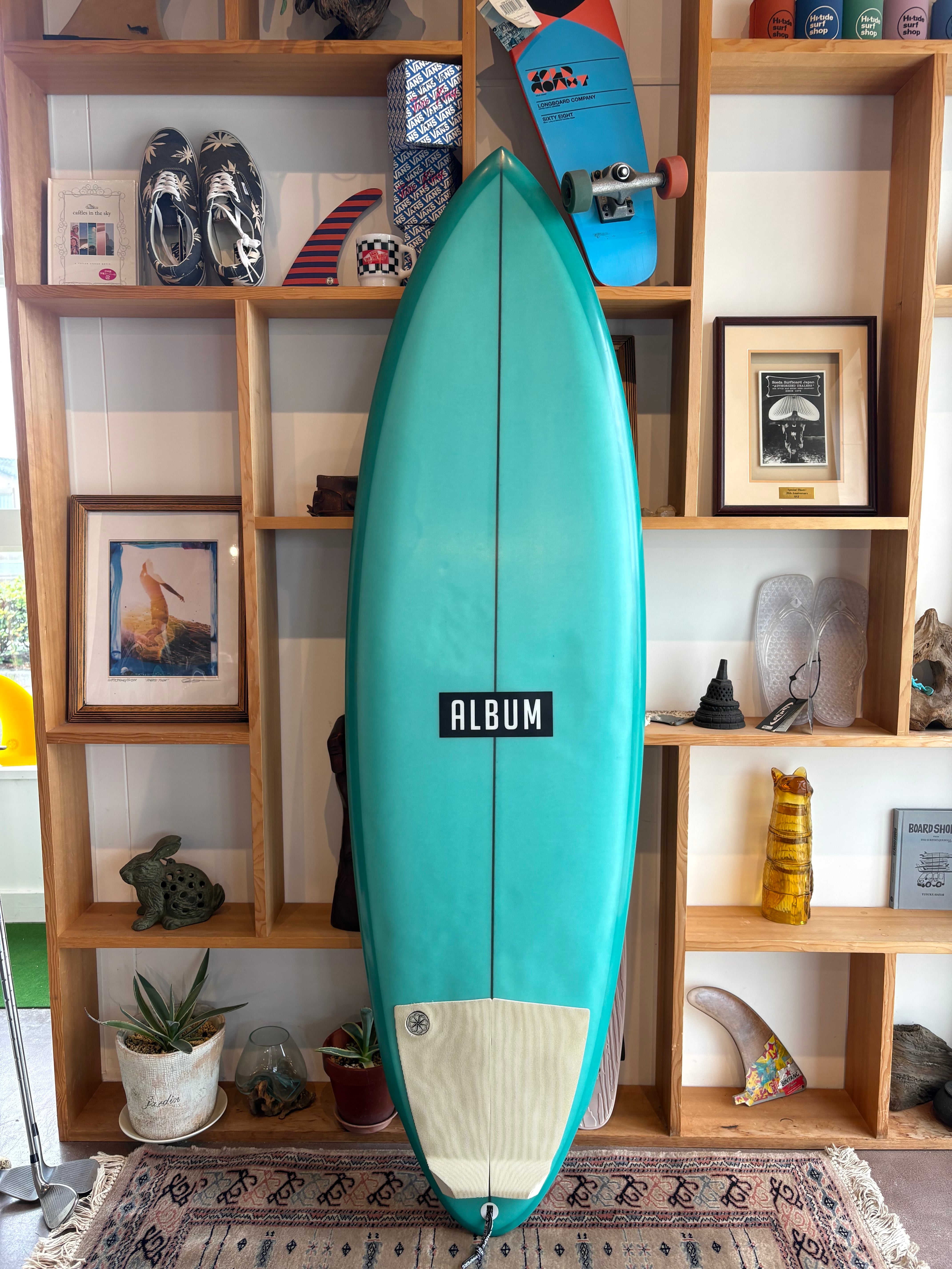 Hi-tide surf shop