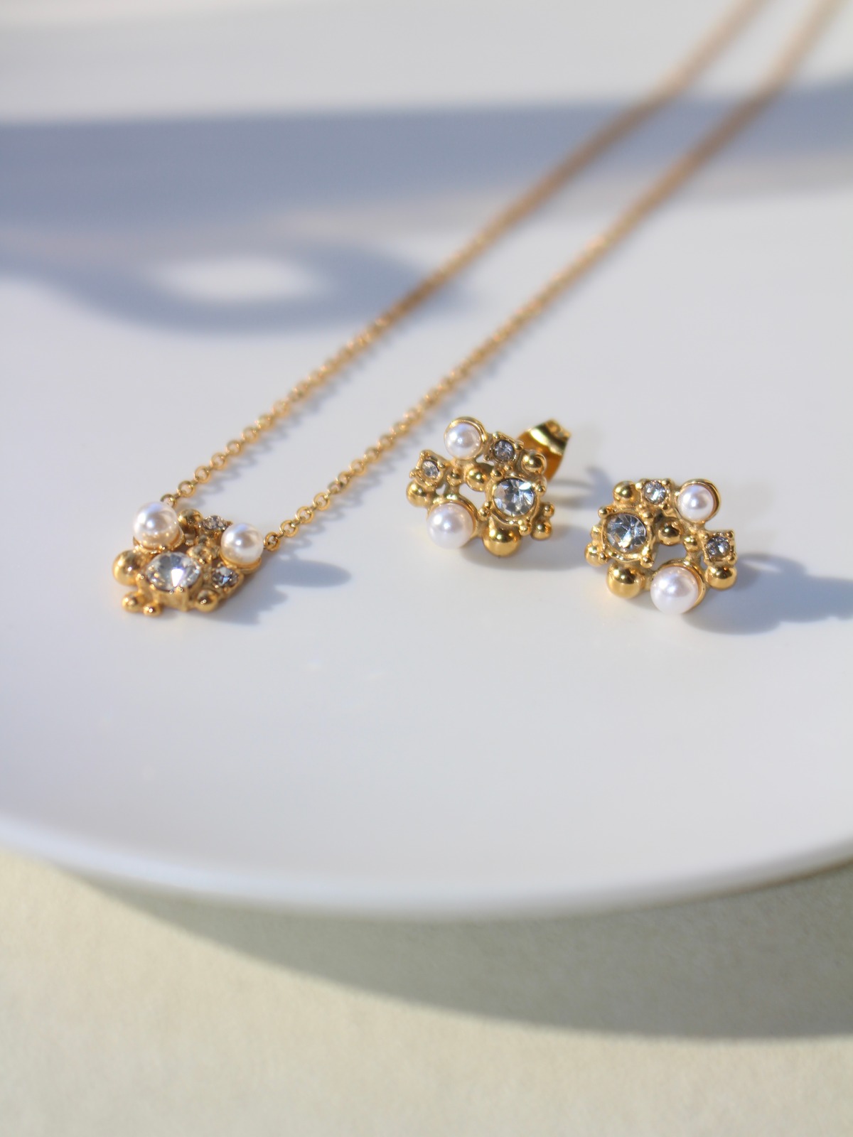 【SET】pearl bijou necklace & pierce Larme.