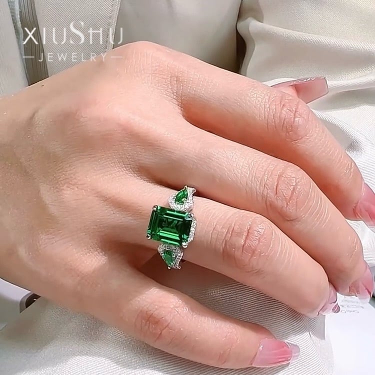 人工グリーントルマリン エメラルドカット 高炭素ダイヤモンド