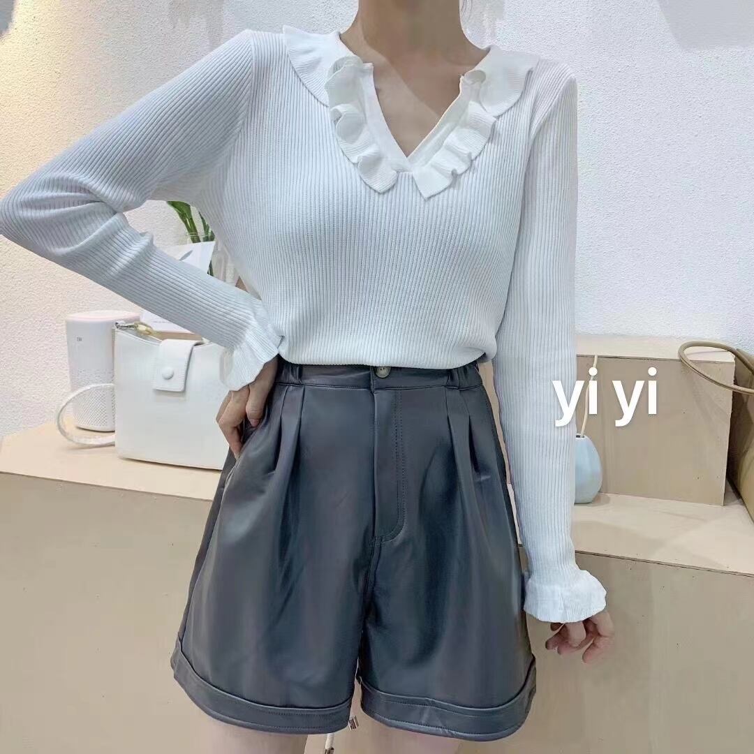 フリルVネック リブニット　AJ111-999