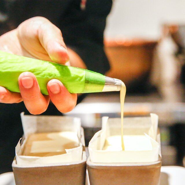 紙箱入り】抹茶のクリームチーズケーキ フルサイズ | 倉敷チーズケーキ隊