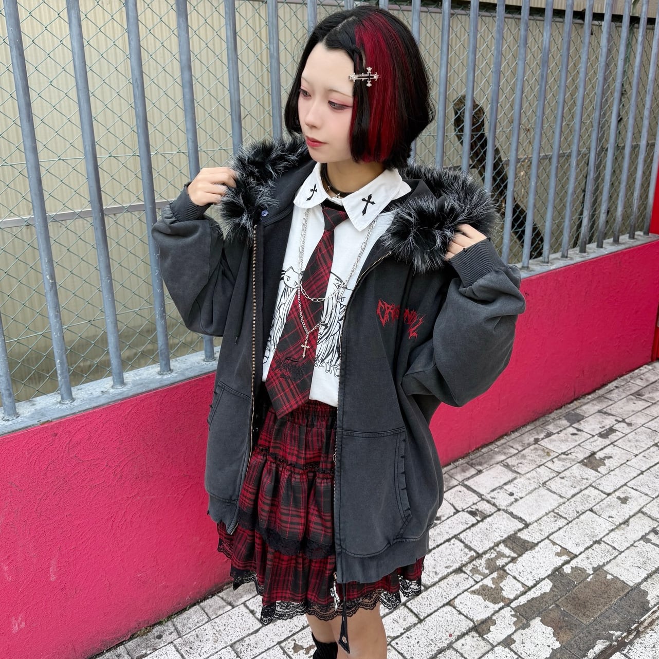 ピグメント DOLL GIRLファーZIPパーカー | VOLCAN&APHRODITE 公式通販