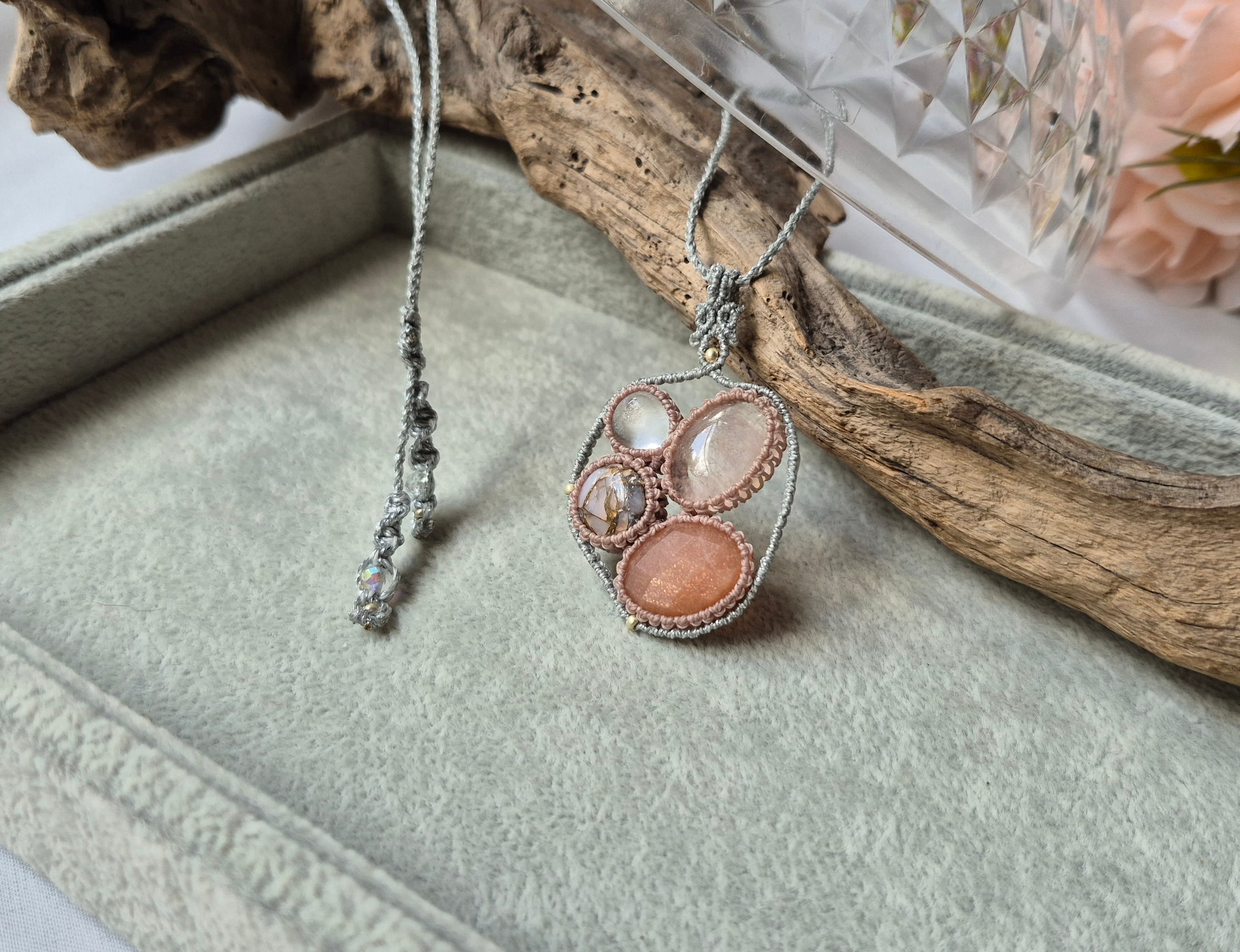 月と太陽のしずく Macrame & Astrology