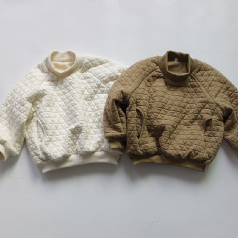 【3.7即納BABY&KID】ポケット付きキルティング厚着ハイネックトレーナー 全2色