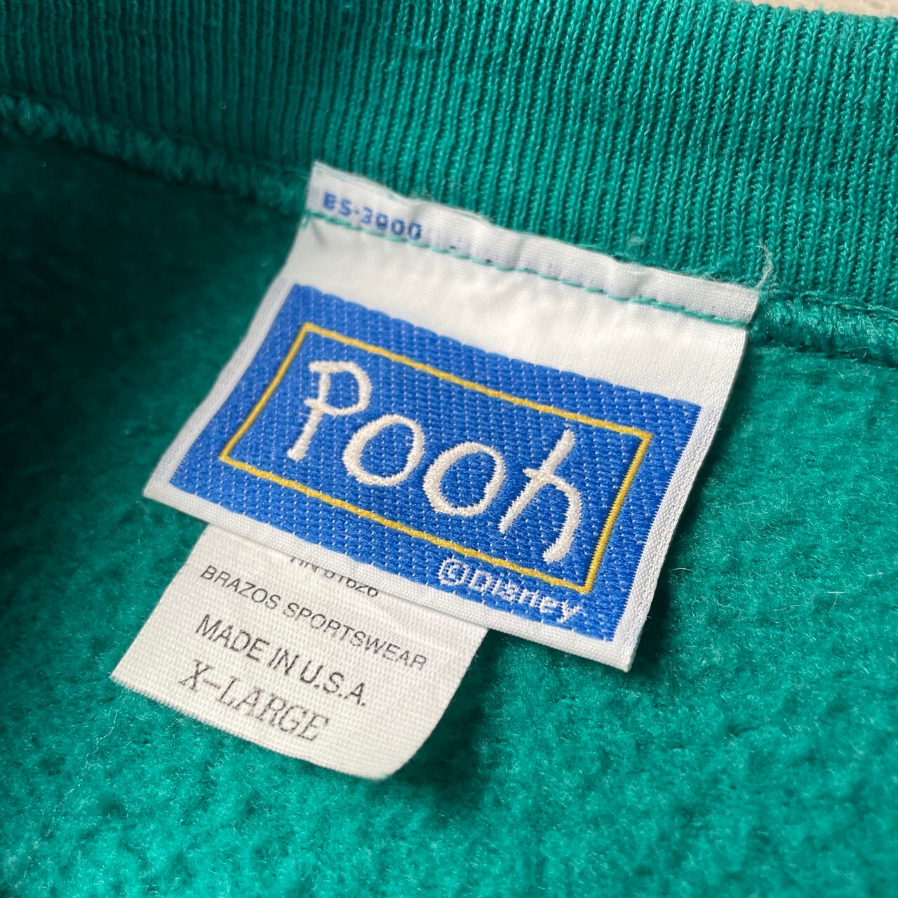 USA製 90年代 Pooh ディズニー くまのプーさん キャラクター 刺繍 