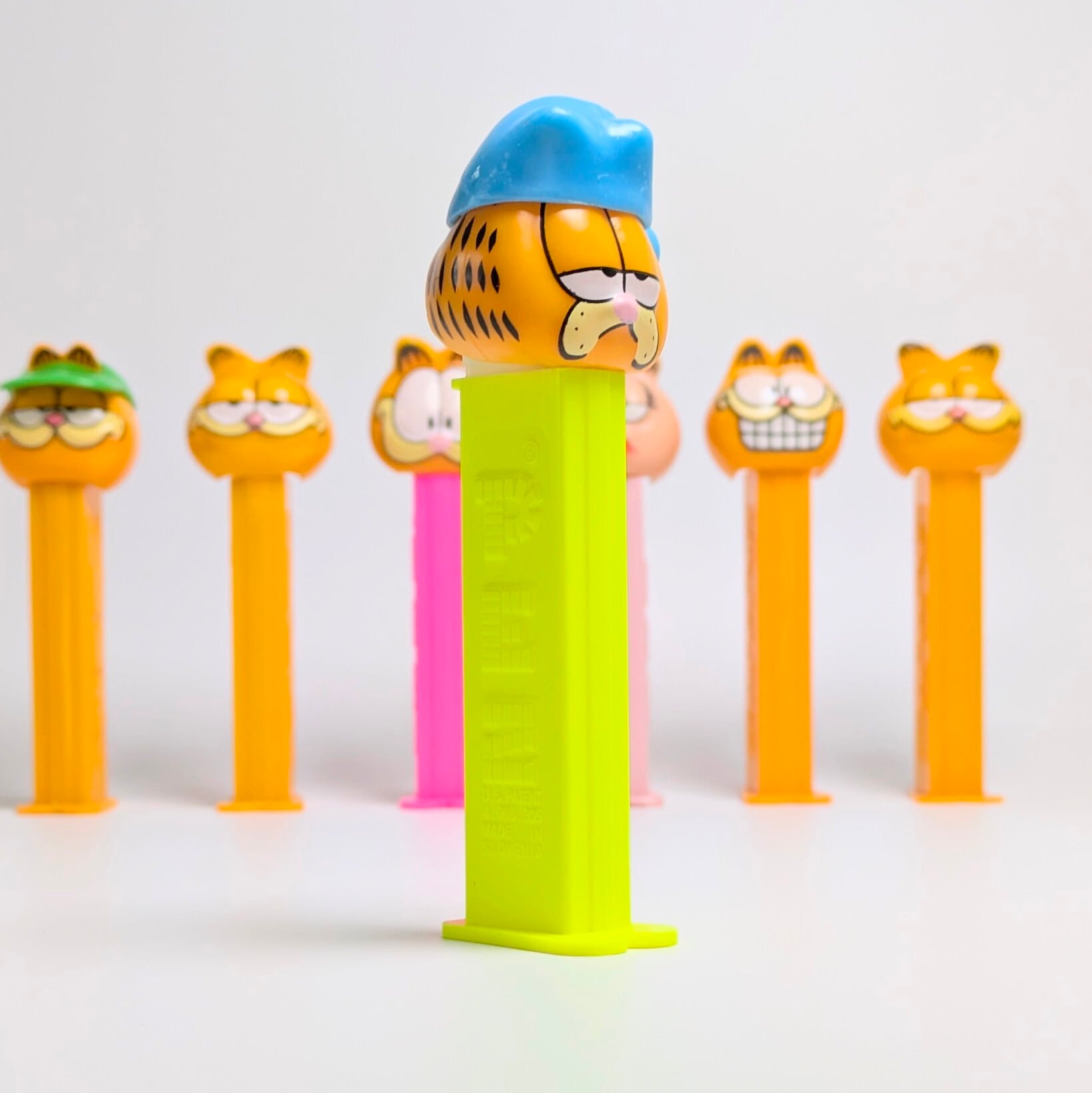 ☆ VINTAGE 90' ☆【 Garfield / ガーフィールド ) 】PEZ / ペッツ