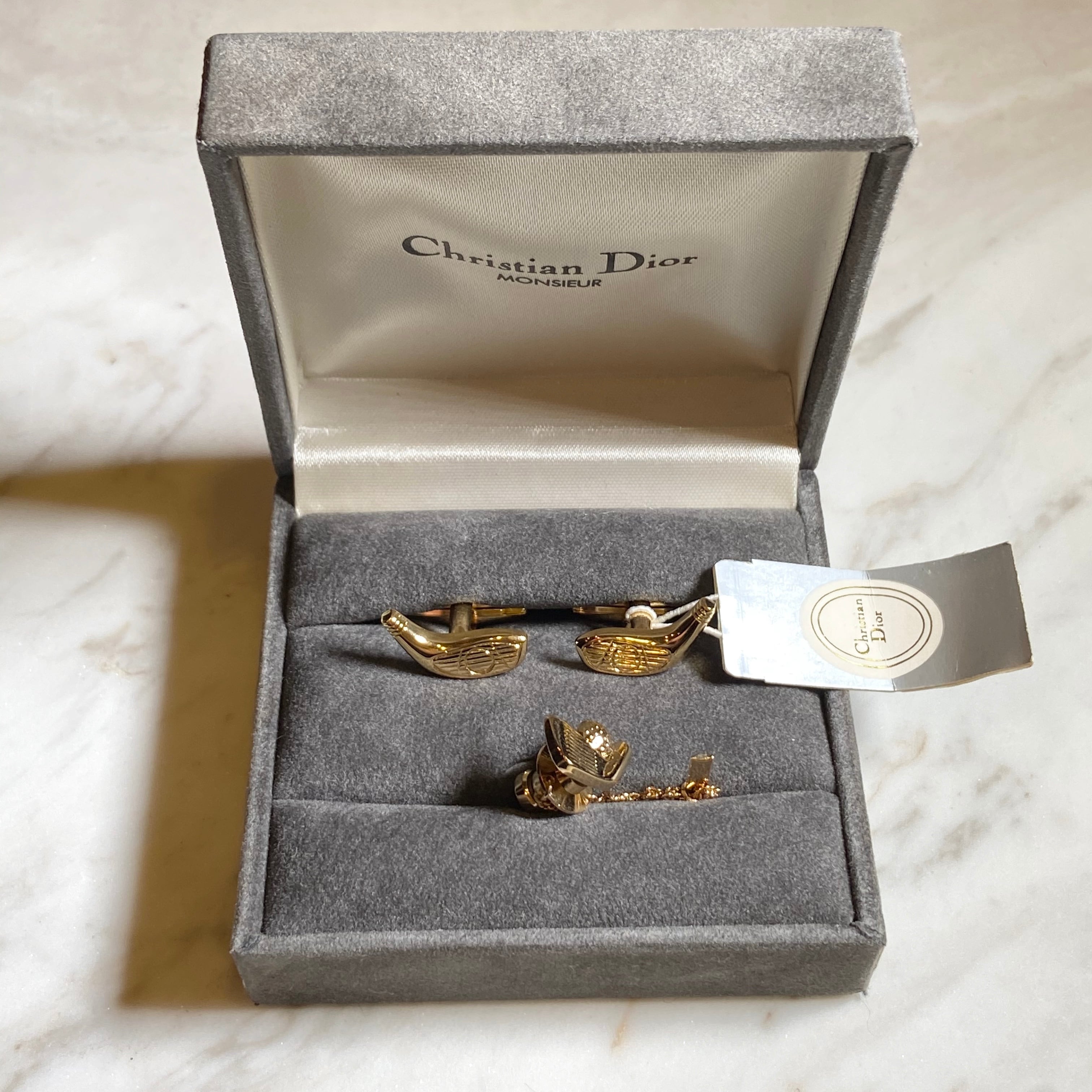 CHRISTIAN DIOR golf motif gold colour cuff links | NOIR ONLINE