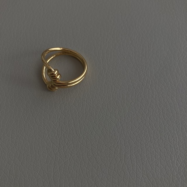 twist ring