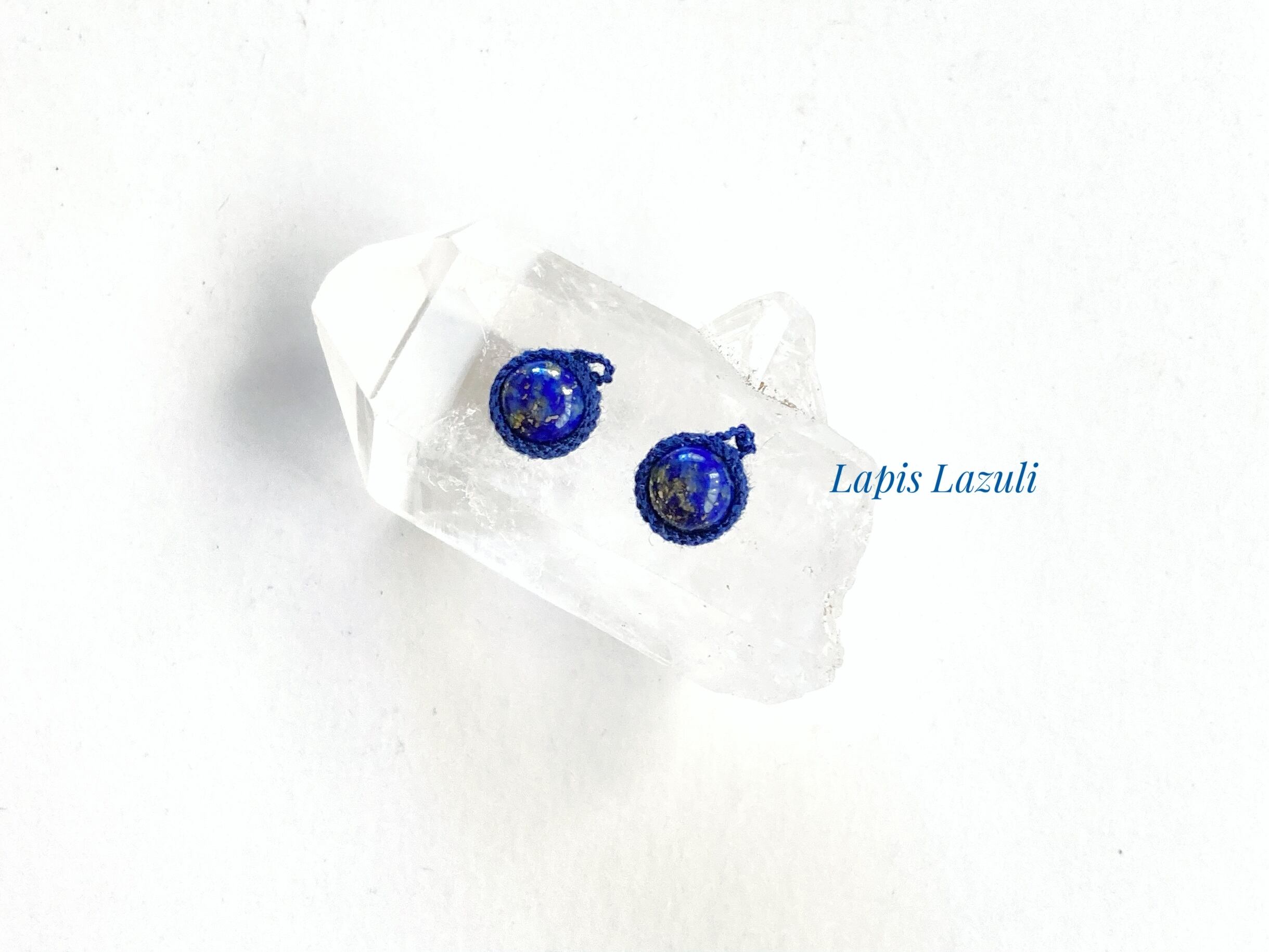 ラピスラズリ crochet earrings