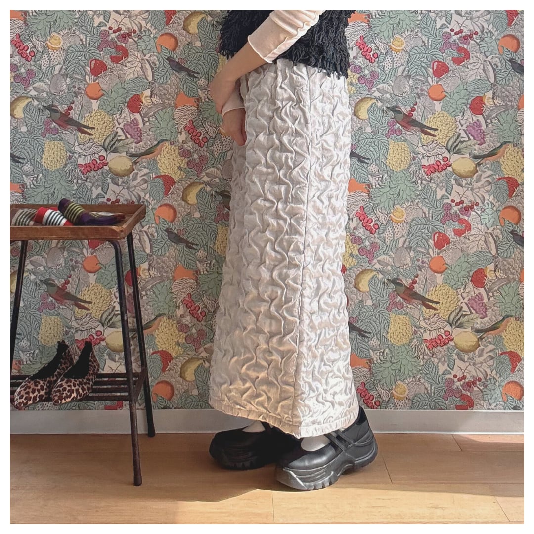 【hwyl】なみなみサテンスカート