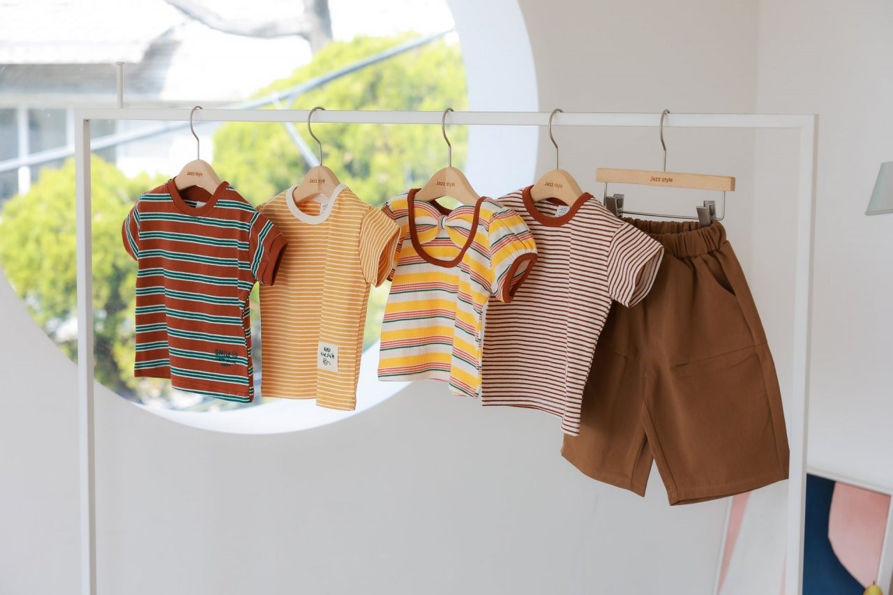 [JAZZ] Striped ribbon blouse / [째즈] 단가라리본브라우스