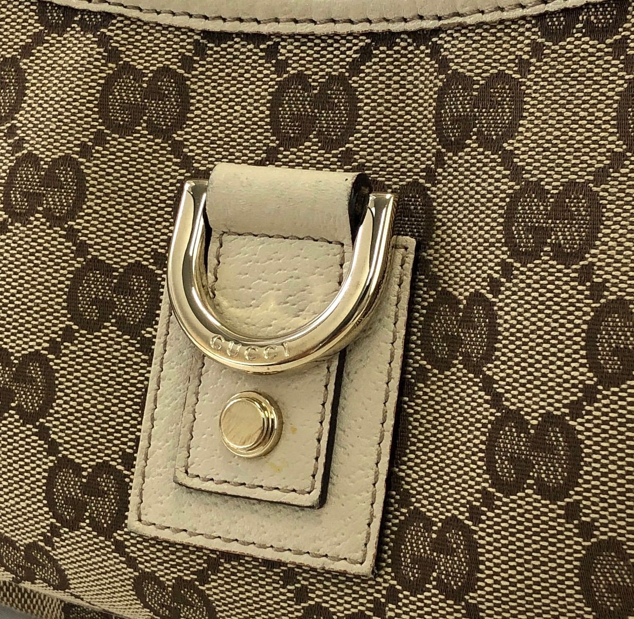 GUCCI グッチ GG柄 アビー キャンバス ホーボーバッグ GUCCI グッチ GG柄 アビー キャンバス ホーボーバッグ