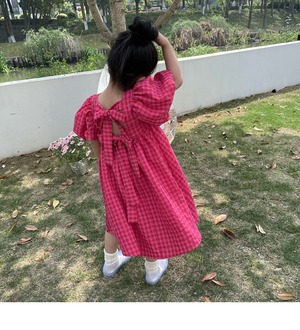 背中リボン ギンガムチェックワンピース 子供 パフスリーブ 半袖 チェック ぽわん袖 バックリボンワンピース キッズ / 90 100 105 110 120 130