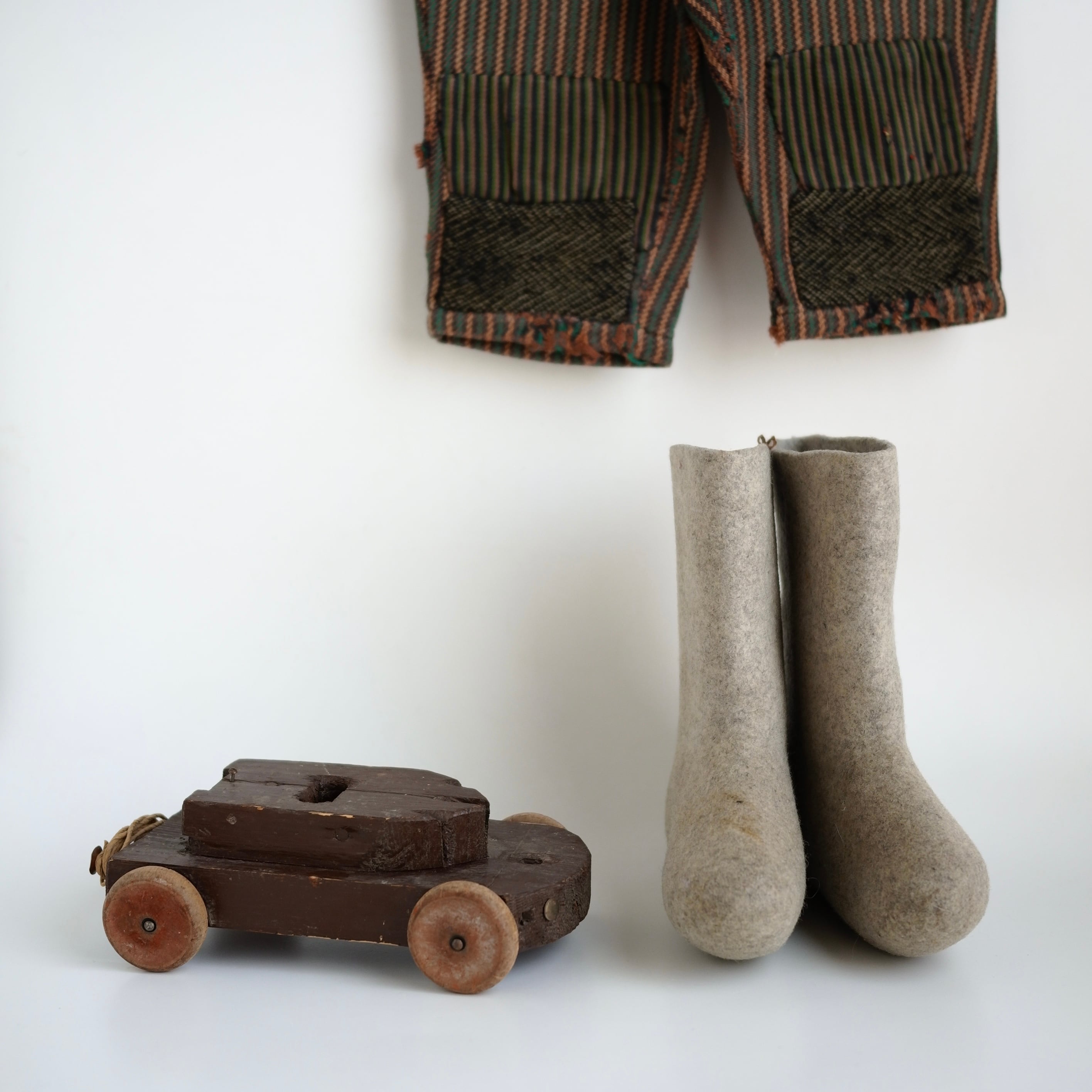 Wooden Car | troldhaugen antiques ｜ 北欧アンティーク・古道具