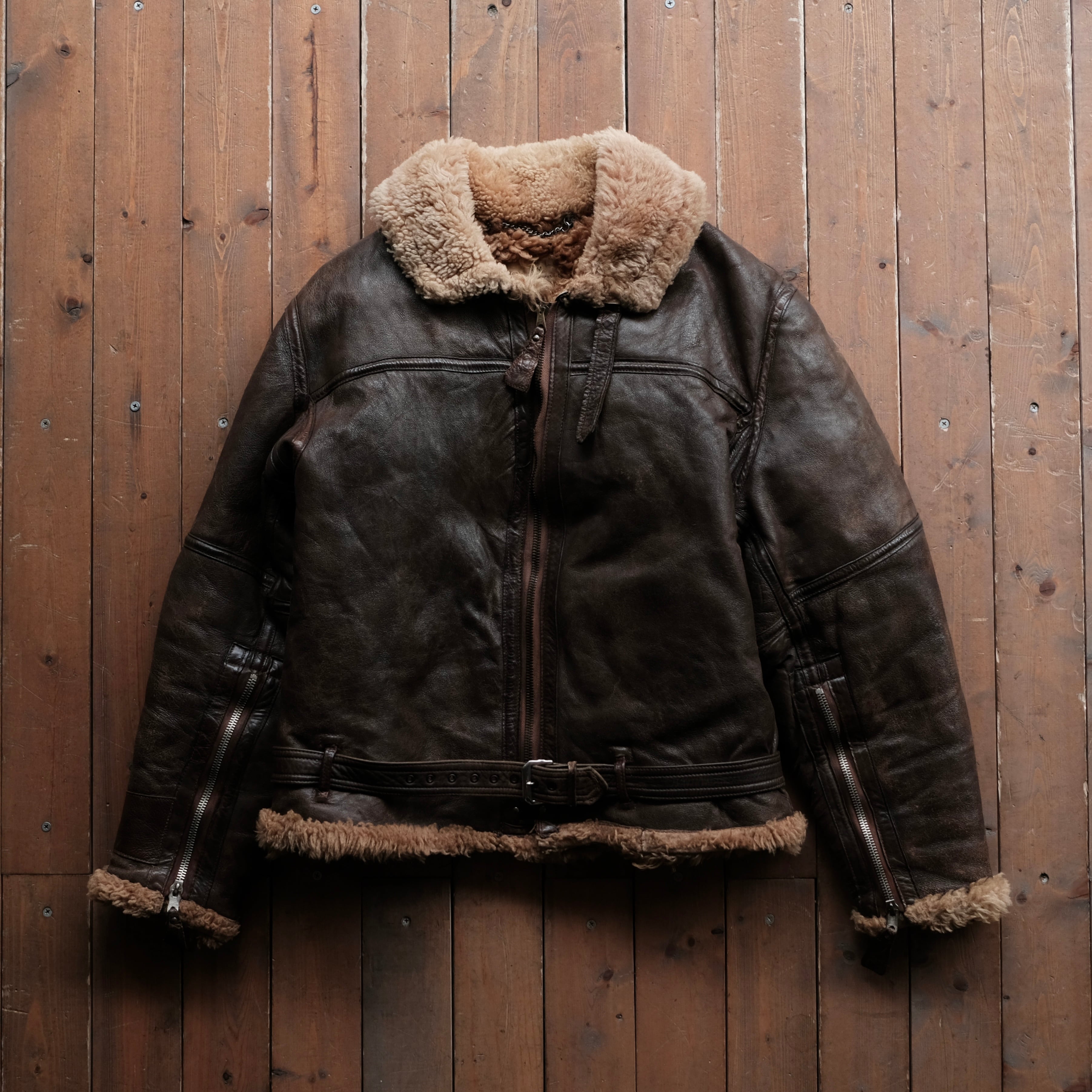 ROYAL AIR FORCE IRVIN MOUTON JACKET | safarionline