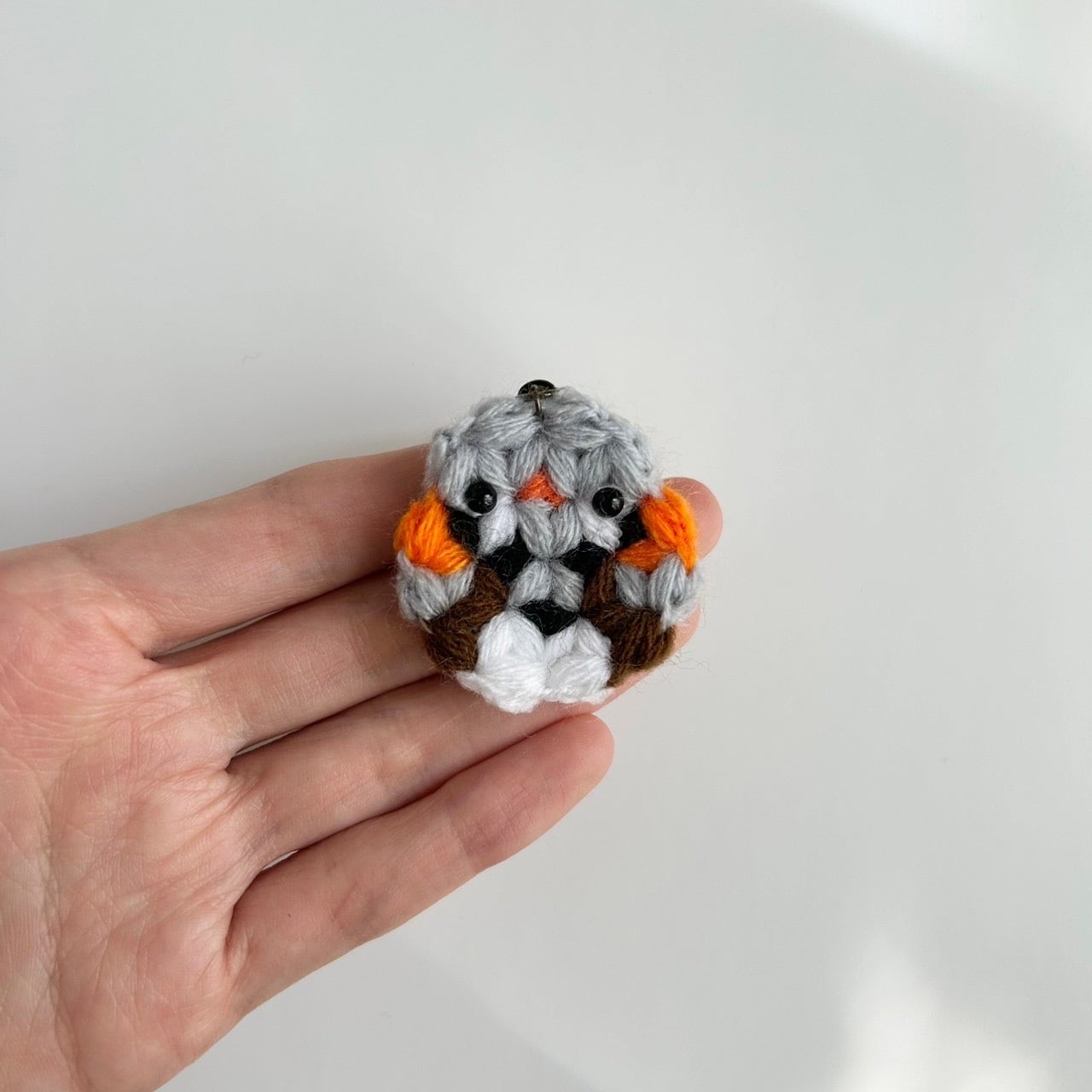 鳥さんもちもちマスコットミニ(キンカチョウ) | 黄色と小鳥と星と