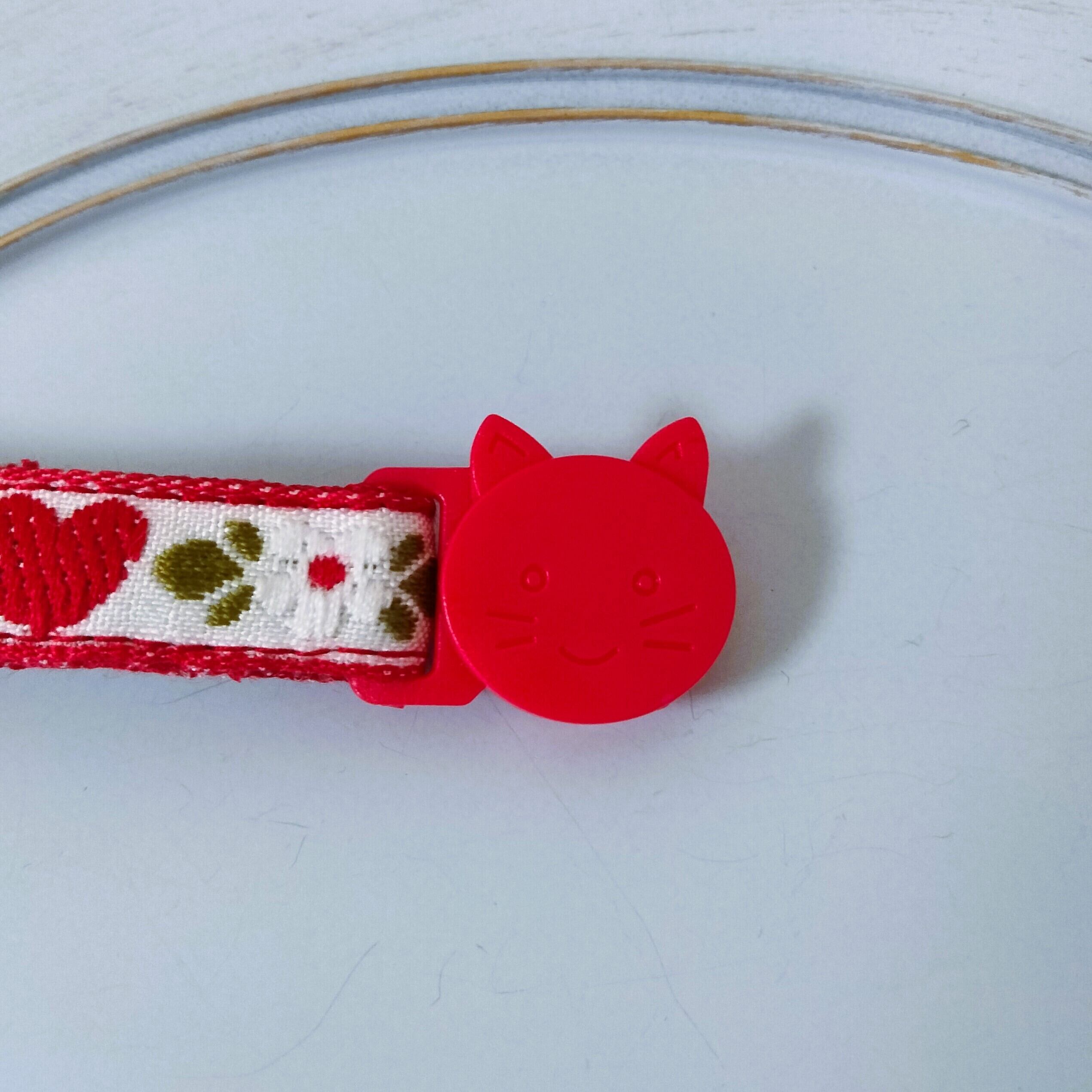 ブルー&パープルフラワー、わんちゃん猫ちゃん用襟つき首輪 （猫