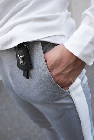 LUXURY LINE PANTS GRAY【BB24513】