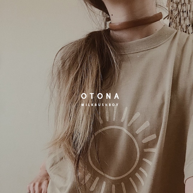 otona t-shirt【 sun&moon LINE 】