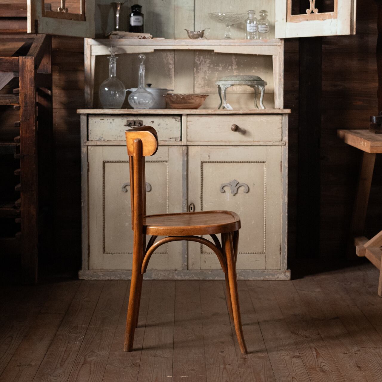 Cafe Bentwood Chair【D】/ カフェベントウッドチェア〈椅子・カフェ