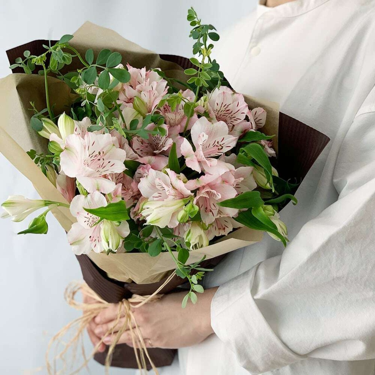 アルストロメリアのブーケ Pinktiara ピンクティアラ 送料込み よいはな Yoihana 最高品質のお花をお届けするネット通販