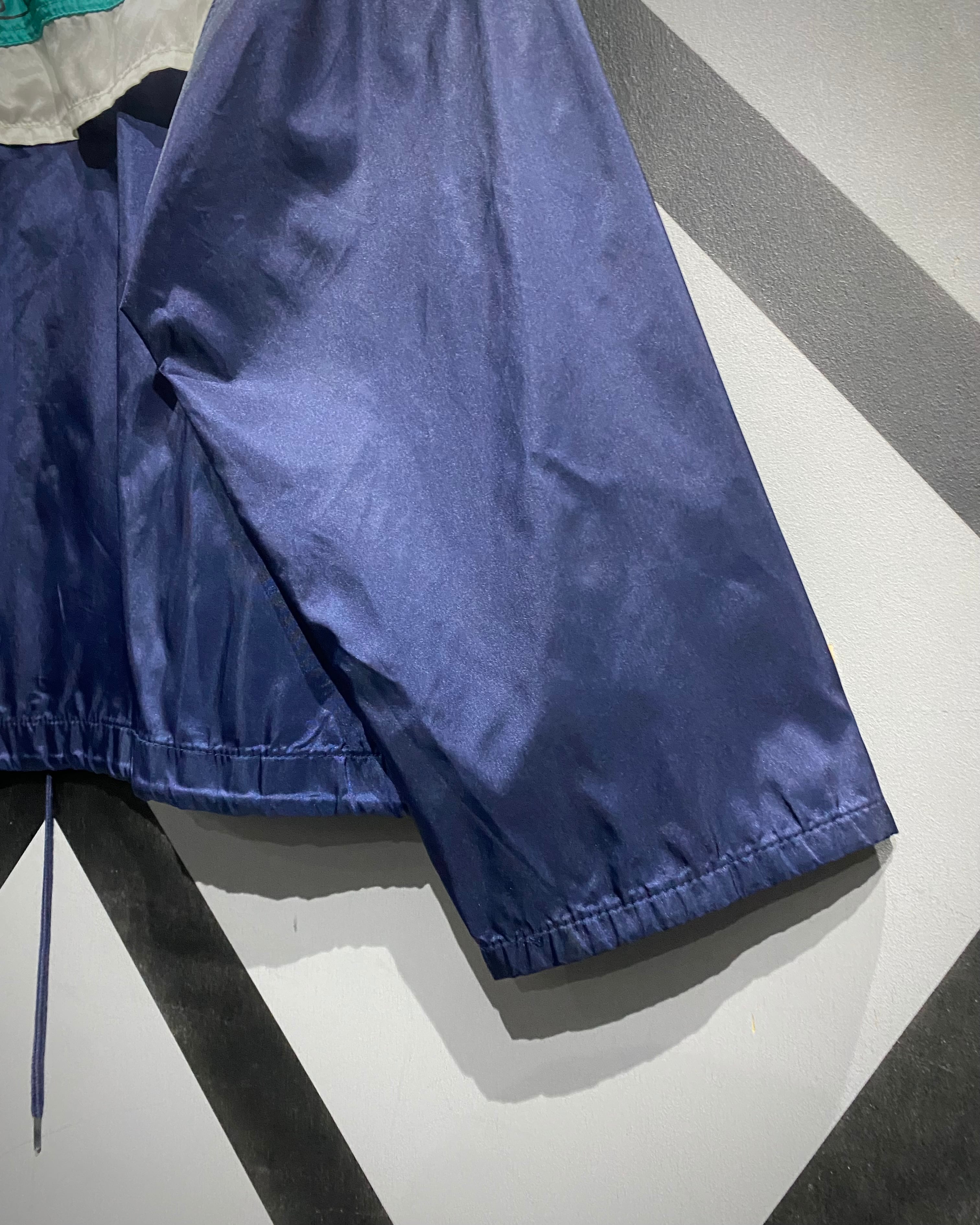 X VINTAGE】80's “adidas”Stowable Hoodie Vintage Loose Nylon Track