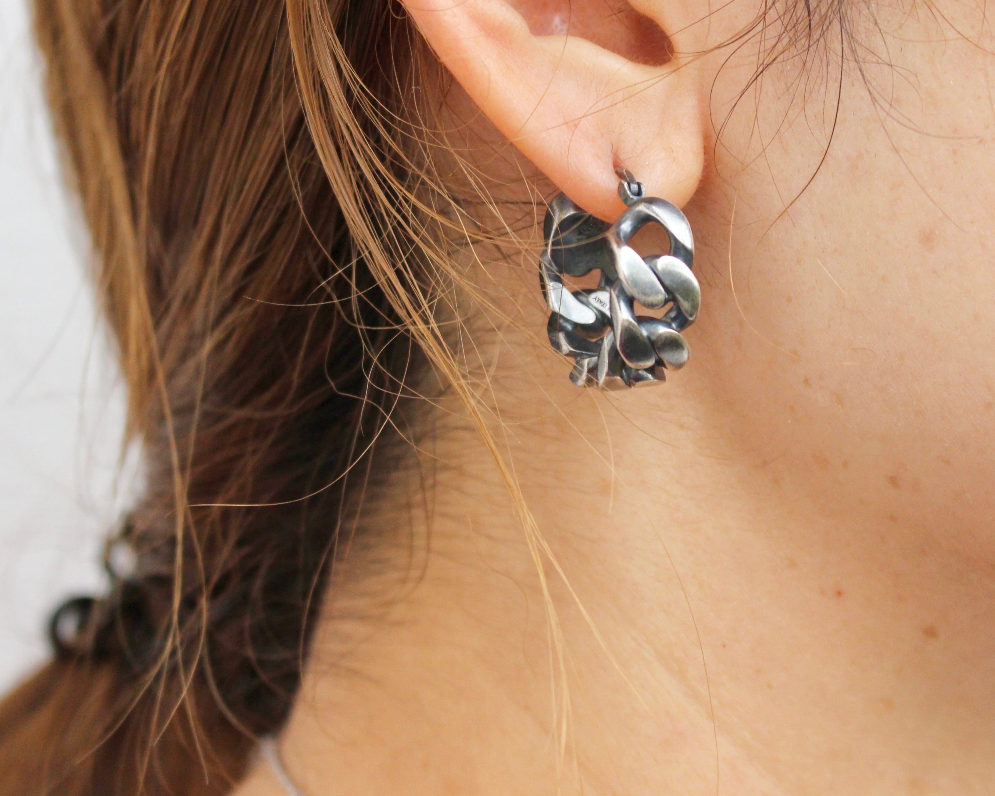 MM6MaisonMargiela/chain pierce | Coffee Restaurant & Boutique mari