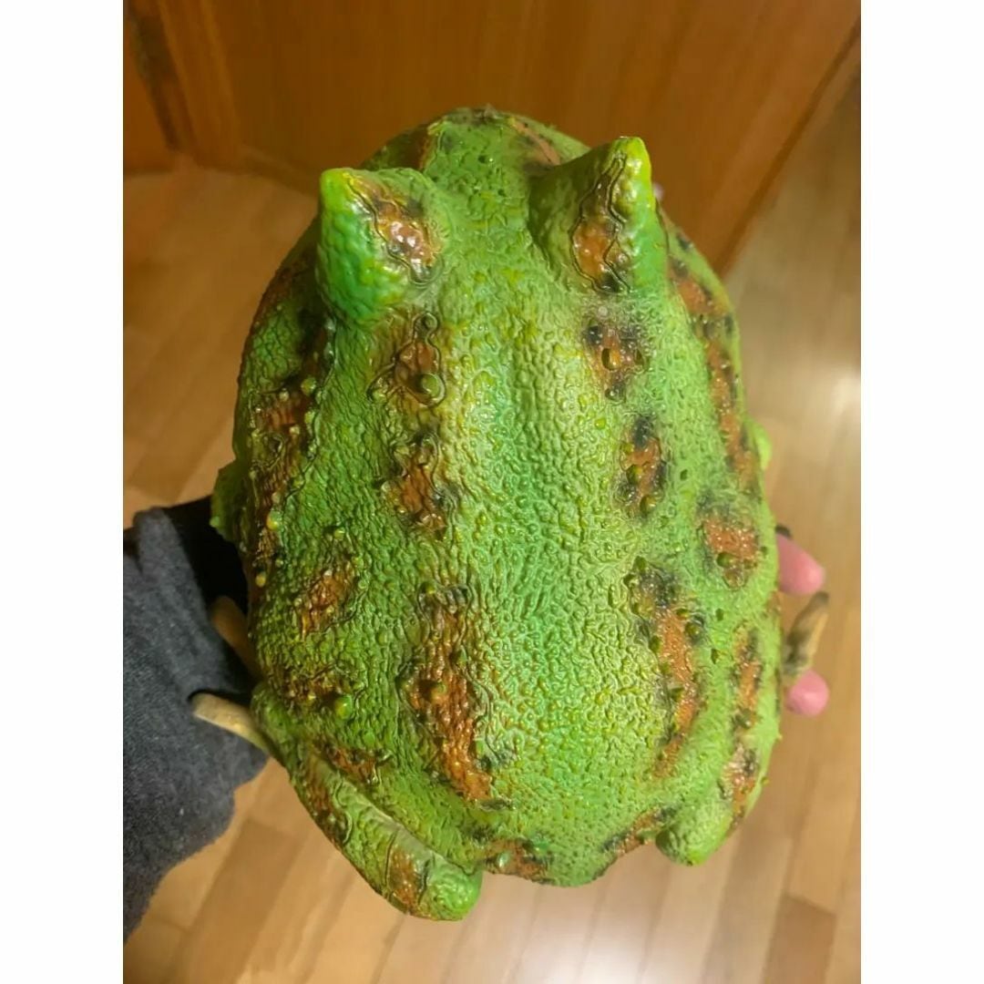 カエルの陶器彫刻2点セット カエル置物 オブジェ蛙 陶器ふたり散歩 | caeru