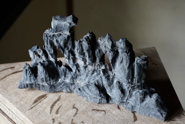 ポンピラ石　Pompira Stone