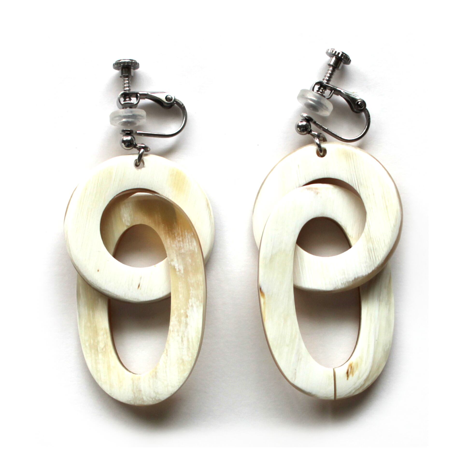 E-129w BH two hoopイヤリング 白