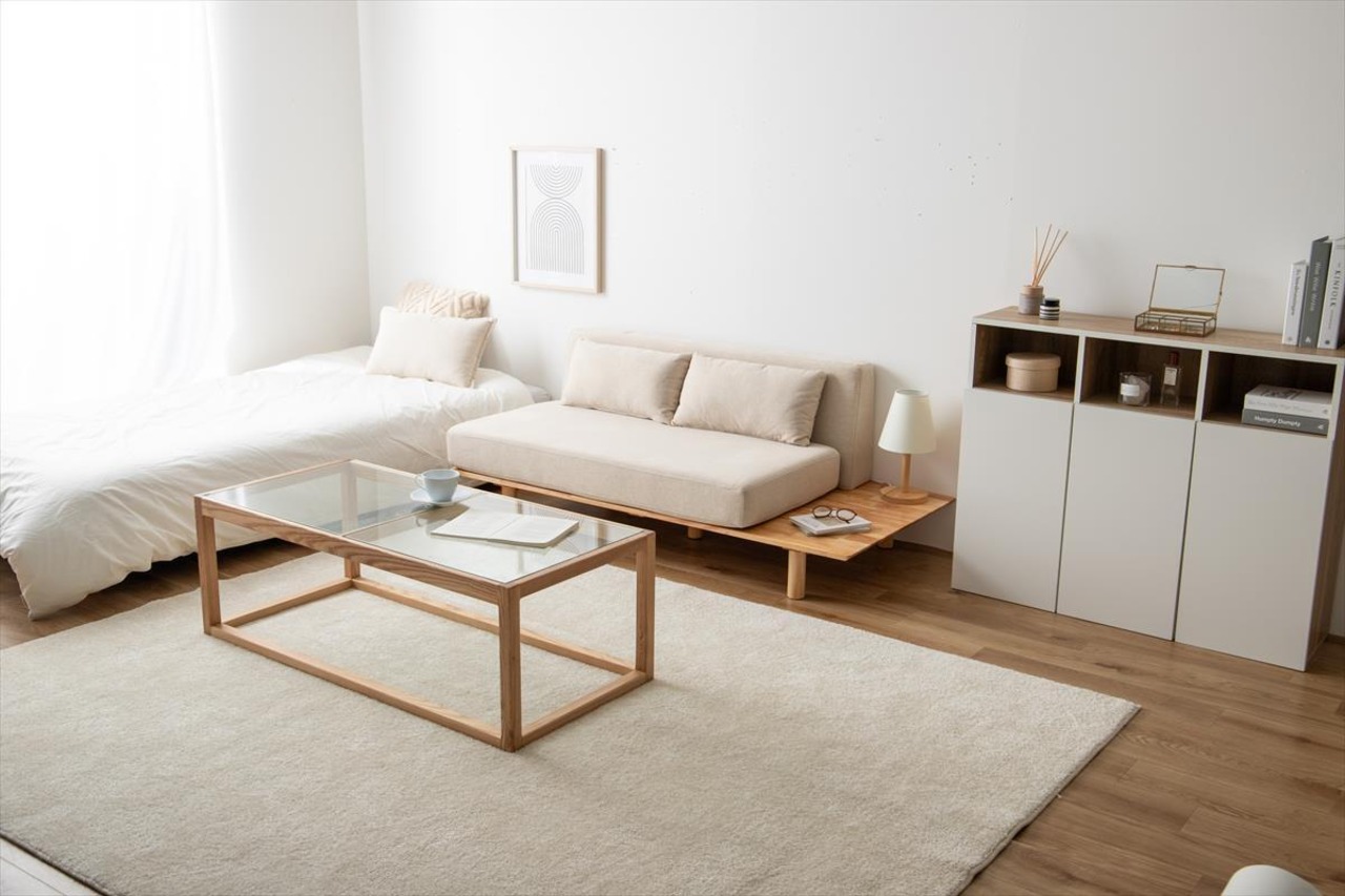 【幅150cm】Monica 2人掛けサイドテーブル付きソファ