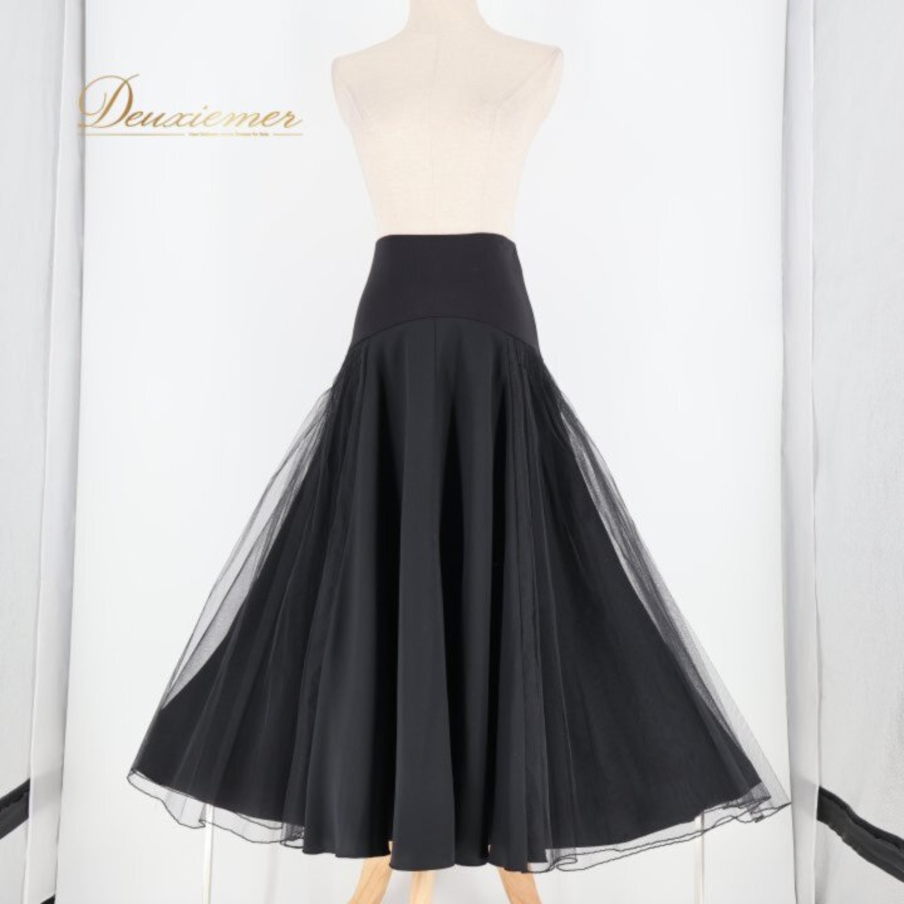 社交ダンス 衣装 スカート ブラック系 チャコット Chacott 黒 日本製 練習 レッスン 無地 シンプル チュール 上品 かわいい ダンス衣装 イベント ステージ パーティー ふんわり ボリューム オールブラック