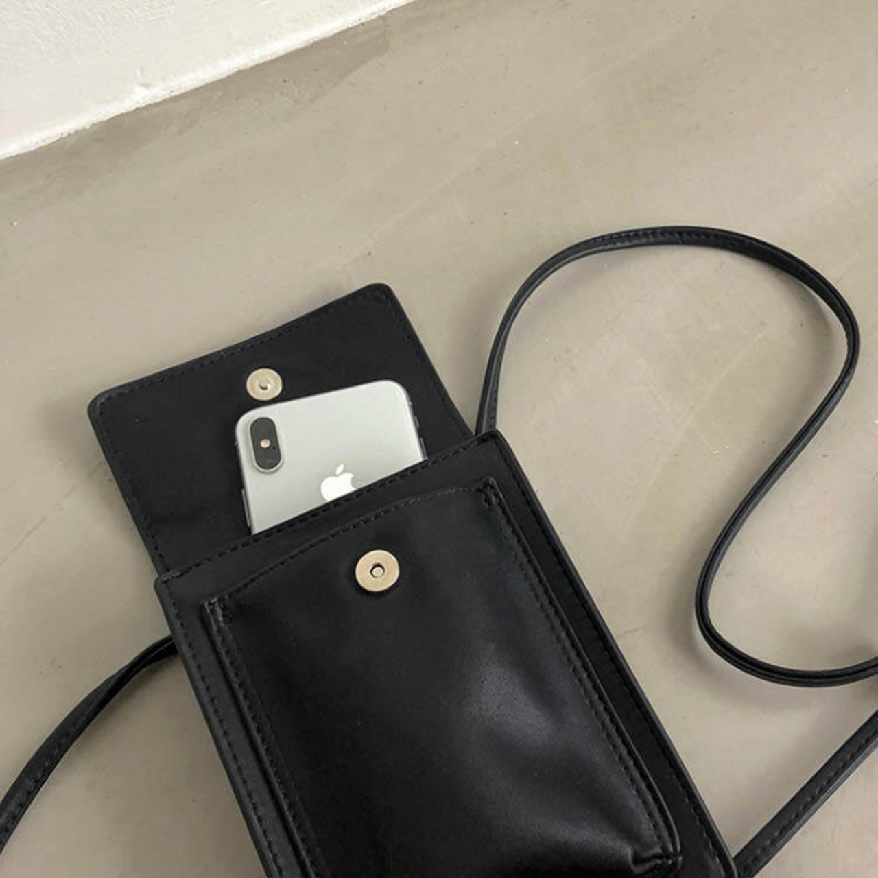 スモールショルダーバッグ　MT0080127